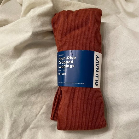Old Navy Pants - High-rise ribbed cropped leggings XS